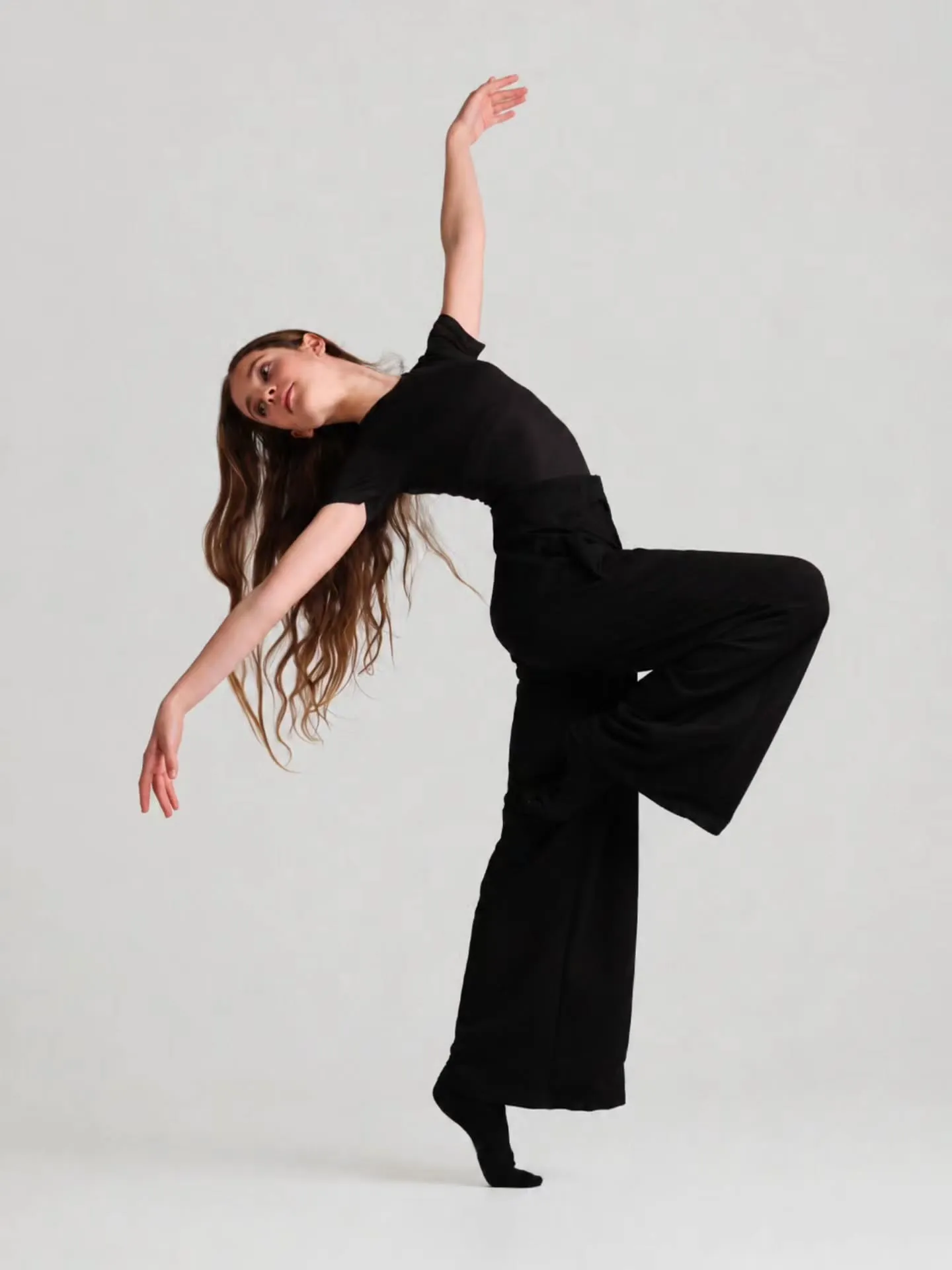 Plesač First Class Dance Team-a u pokretu (10)